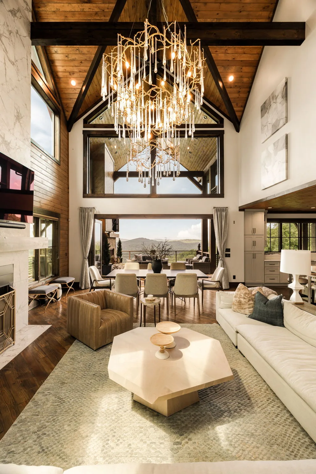 Dining room wide — 684 Overlook Drive