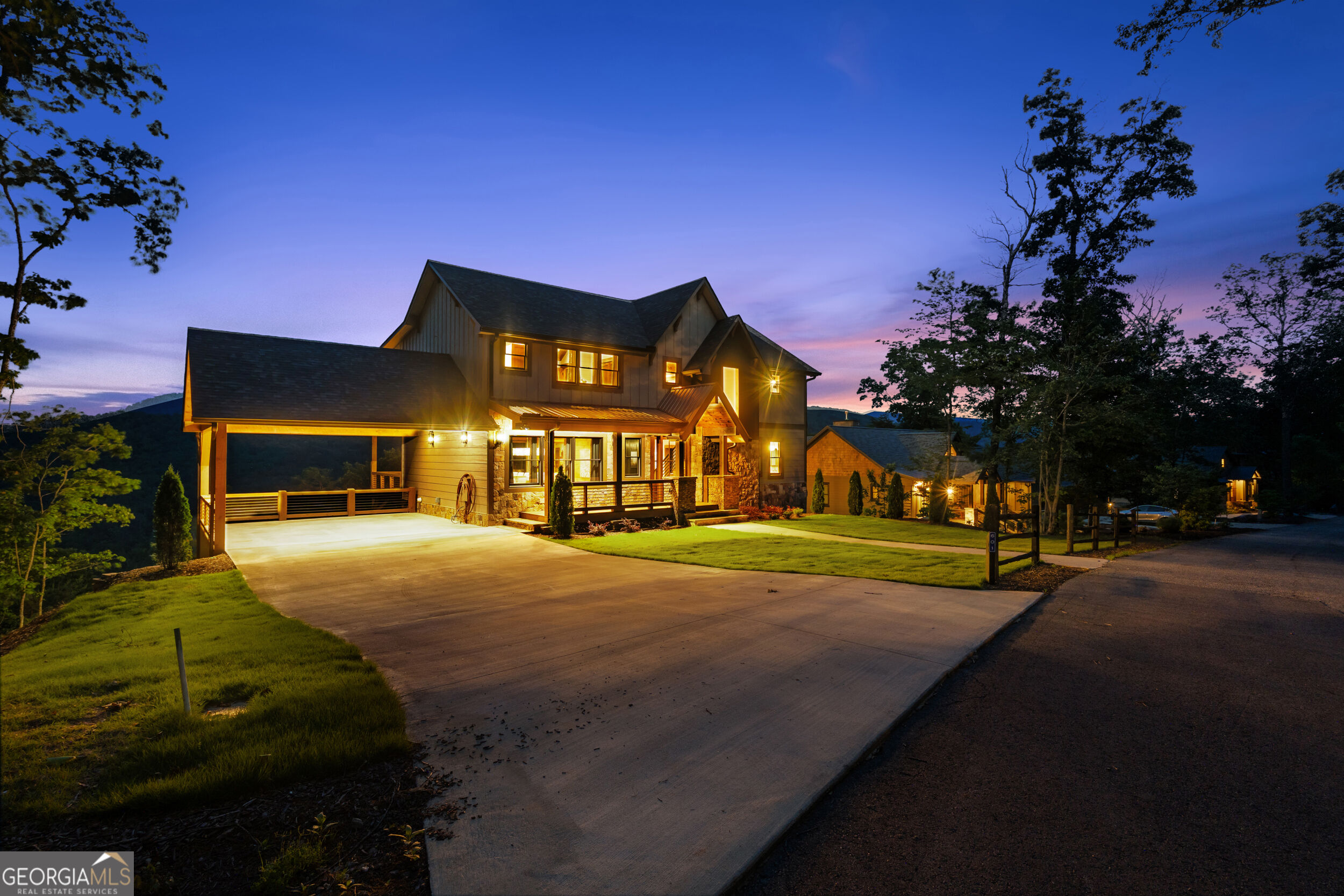 601 Overlook Drive, Blue Ridge GA